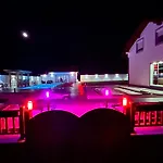 Romantic Lodge -Private Swimm-Spa *