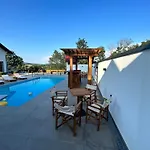 Villa Romantic Lodge -Private Swimm-Spa Banja Luka