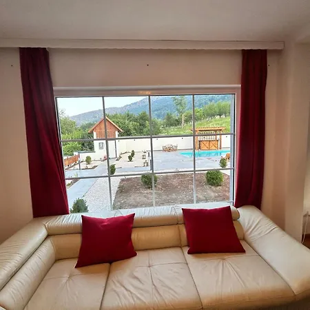 Romantic -private Swimm-spa Villa