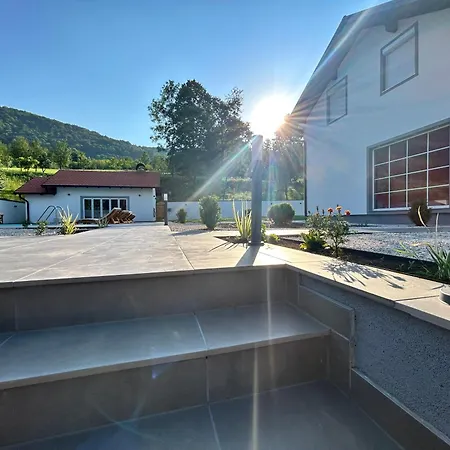 Romantic -private Swimm-spa Vila Banja Luka