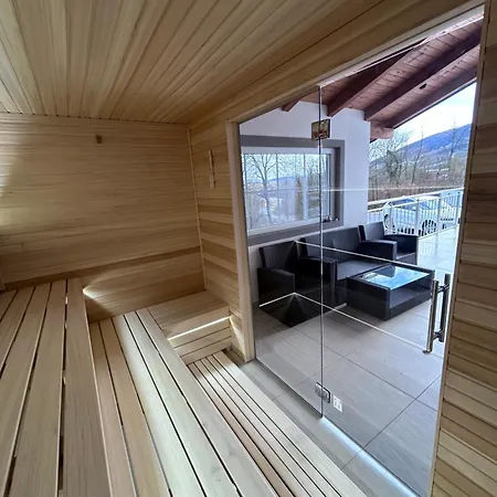 Romantic -private Swimm-spa Villa Banja Luka