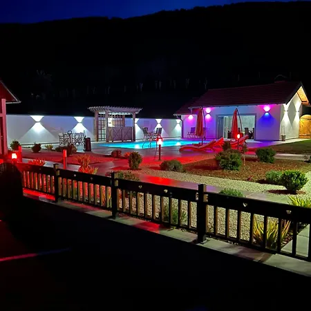 Romantic -private Swimm-spa * Banja Luka